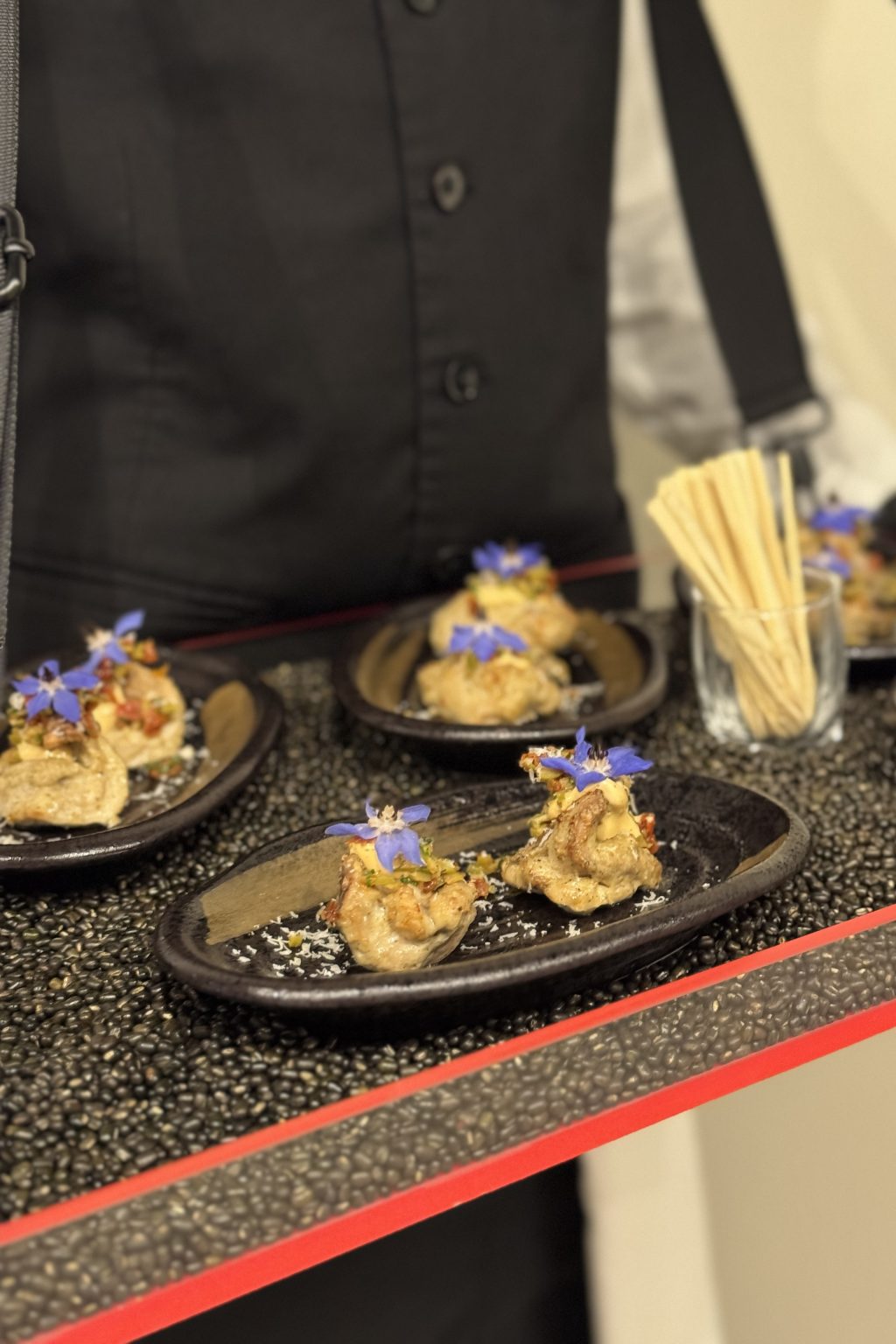 Pass around MonChef bites