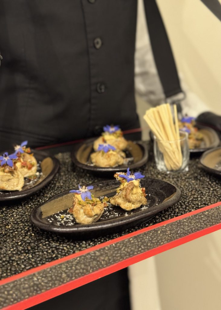 Pass around service for F1 catering